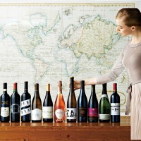 「世界を旅するワイン展」のイメージビジュアル