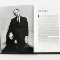 ディオールが一流写真家たちの作品とともにメゾンの歴史を紐解く写真集『Dior : New Look』を発売