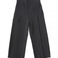 「Rayon Tuck Pants」（4万3,000円）