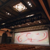 昭和2年増築時に建設された三越劇場