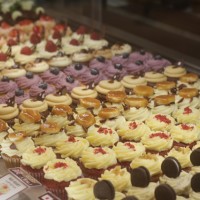 ローラズ・カップケーキが日本2号店となる六本木ヒルズ店をオープン