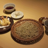 「天せいろ（活き才巻海老3本、野菜3種）」