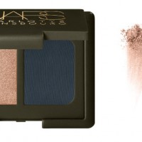 NARS デュオアイシャドー（ゴールデンシャンパン× ディープスレートティール/4,200円）