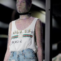 グッチ（GUCCI）が新進気鋭アーティストのココ・キャピタンと17-18AWウィメンズウエアコレクションでコラボレーション