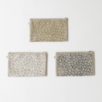 Everyday Pouch L（全3種）各 1,944円