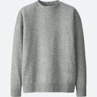 「コットンモックネックセーター（長袖）＋E」（2,990円）