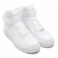 「ナイキ エアフォースワン ハイ '07（NIKE AIR FORCE 1 HIGH '07）」ホワイト（1万2,000円）