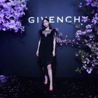 ジバンシィ（GIVENCHY）のアーティスティック・ディレクター、クレア・ワイト・ケラーによる「GivenchyWorldTour」開催