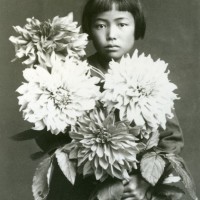 草間彌生 10歳の頃のポートレート C. 1939