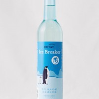ロックで楽しむ日本酒?! ペンギンのラベルが涼しげな木下酒造の「玉川 純米吟醸 アイスブレーカー」【夏の手土産】