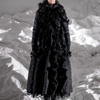 4 モンクレール シモーネ・ロシャ（4 Moncler Simone Rocha）