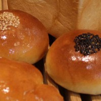 池袋東武、食パンやご当地パンなど約500種のパンが集結するパン祭を開催!