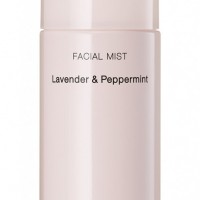 「アディクション フェイシャルミスト」（Lavender & Peppermint／50ml 税抜2,800円）※3月1日発売（限定品）