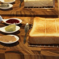 高級食パン専門店 嵜本 東京田園調布店がオープン