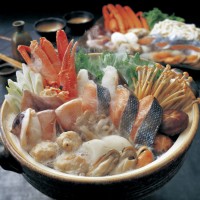 横浜赤レンガ倉庫で熱々の鍋と100種類以上の日本酒が集結するフードフェス開催!