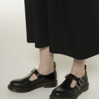 「Y’s Dr. Martens POLLEY T-BAR STRAP SHOES」（ブラック／3万8,000円）