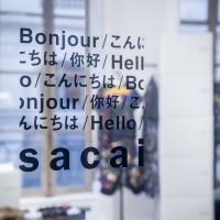 sacaiの世界ポップアップツアーが始まる! 第1弾はパリの限定ストア、A.P.C.やナイキのコラボ