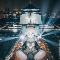 KAWS:HOLIDAY in Taipei