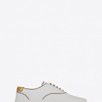 VENICE LOW TOP SNEAKER IN WHITE GRAINED CALFSKIN LEATHER AND GOLD LEATHER WITH GOLD PIPING AND LACES（6万円）