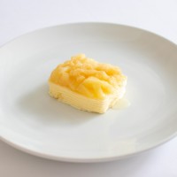 「岡山甘熟白桃バター」（トッピングあり 2,300円）