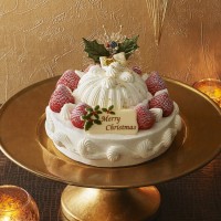 日本橋三越本店限定：東京會舘「苺のクリスマスマロンシャンテリー」（税込6,480円）