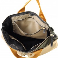 「2WAY HELMET BAG」（5万5,000円）