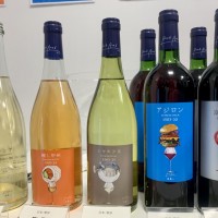世界各国のワインとリカーが新宿伊勢丹に集結! 買って・飲んで・食べて楽しめる「世界を旅するワイン展」