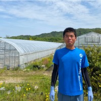 京丹後の若手農業者である坪倉氏が営む「ゆめろんファーム」