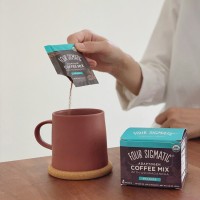 Four Sigmatic「Instant Mushroom Adaptogen Coffee Mix With Ashwagandha」（10袋入り / 税込 $15.00）