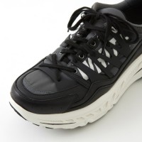 UGG x WM CA805 Sneaker（ブラック）3万4,100円（税込）※9月20日発売予定