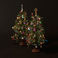 ミニクリスマスツリー 各1万7,600円