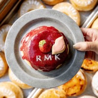 RMK × GOOD TOWN DOUGHNUTSスペシャルコラボドーナツ