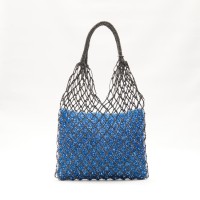 ＜ANTEPRIMA/WIREBAG／アンテプリマ/ワイヤーバッグ＞ 外側：MACRAME DENIM 4万9,500円 中：STANDARD 4万7,300円