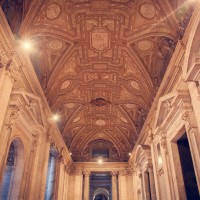 サン・ピエトロ大聖堂のアトリウム/玄関廊