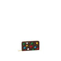 Louis Vuitton x Yayoi Kusama Zippy wallet in Monogram canvas with Painted Dots print