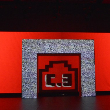 【13-14AW東京コレクション】東コレのフィナーレは、「C.E」による3Dプロジェクションマッピング