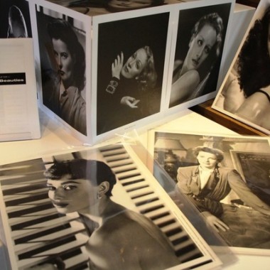 オードリー・ヘップバーン、イングリッド・バーグマン、マリリン・モンロー等の映画写真のオリジナルプリントが代官山 蔦屋書店で展示