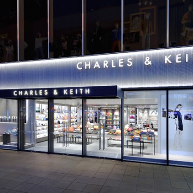 オンワードが手を組むファストファッションブランド「チャールズ＆キース」旗艦店公開
