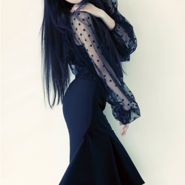 7月27日はファッションモデル・秋元梢の誕生日です