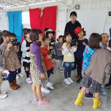 プチバトーが京都国際写真祭のキッズスポンサーに、子供向けワークショップなどをサポート