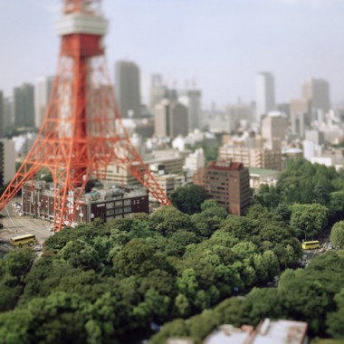 森山大道、ホンマタカシ、畠山直哉らが様々な視点から“東京”の街を切り取った写真展