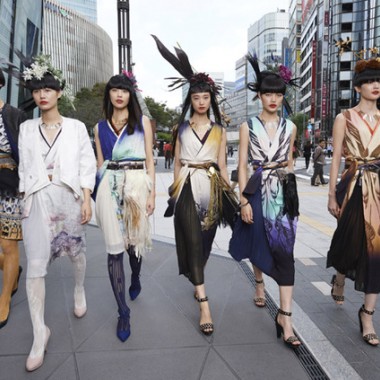 現代の日本の美を象徴する6人のモデルが“新時代の和装”を纏い銀座の街へ！