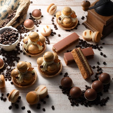 フレデリック・カッセルに3月限定“カフェ”のスイーツが登場。香ばしいコーヒーのチョコケーキなど
