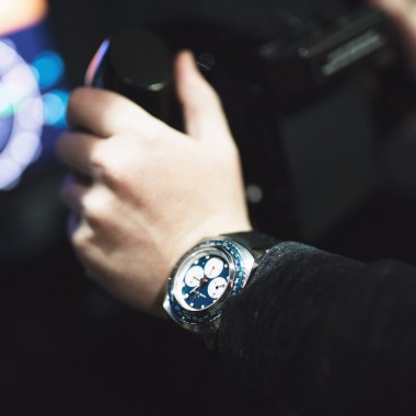 スイス時計ブランドの古豪ファーブル・ルーバ、注目のブルー文字盤アイテム特別展示中