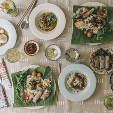 世界の朝食レストランに、美食の国「ベトナム」の朝ごはんが登場! 鶏おこわやチェー、ベトナムコーヒーも