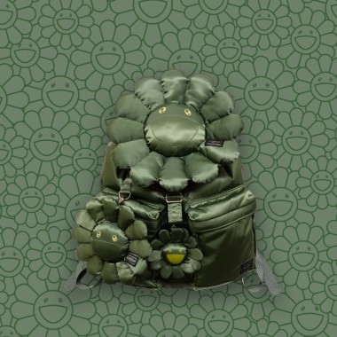 村上隆×ポーター、話題の初コラボは“お花”を装着できるバッグ3型!