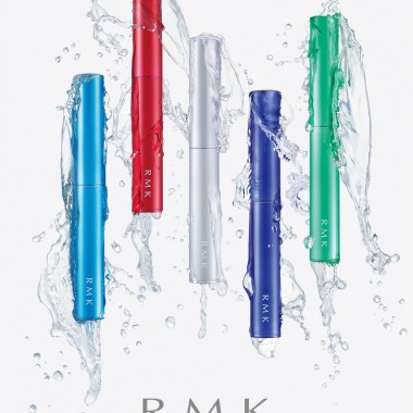 RMKの夏コスメ、弾けるように鮮やかなアイカラーや“水の世界”をイメージしたネイルが登場