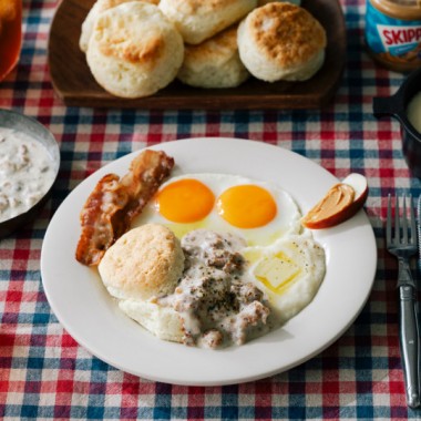 世界の朝食レストラン、2ヶ月おきに変わる特集メニューに「アメリカ南部の朝ごはん」が登場!