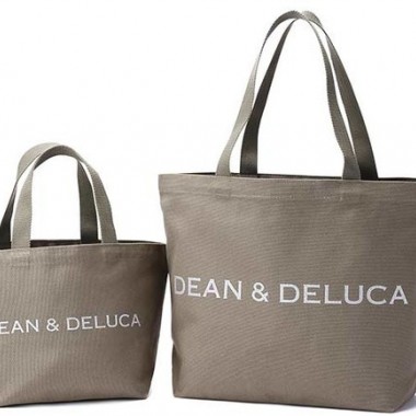 ディーン＆デルーカのチャリティトートバッグ発売開始。今年の限定カラーはオリーブとキャラメルイエロー