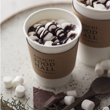 チョコレート×とろけるマシュマロ。キハチフードホール コーヒーベイクスに冬にぴったりの新作デザートドリンクが登場